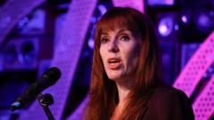 Rayner delivers ‘last chance’ warning to Starmer
