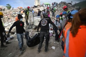 Venezuela quake death toll tops 5,000 as IMF releases emergency aid