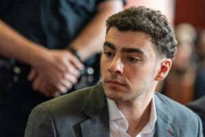 Mangione pleads guilty to federal charges in UnitedHealthcare CEO killing